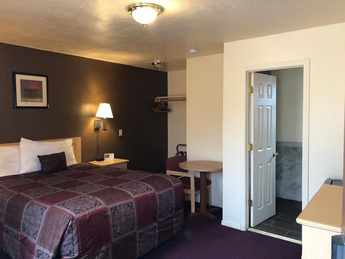 Scottish Inn Winnemucca Zewnętrze zdjęcie